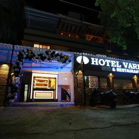 Hotel Vardhan 锡尔瓦萨 外观 照片